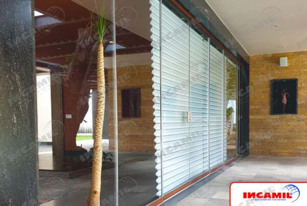 Cortina de Vidrio Corrediza Incamil SRL